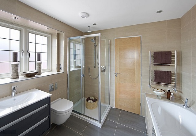 Không nên thiết kế 2 cửa nhà vệ sinh đối diện nhau