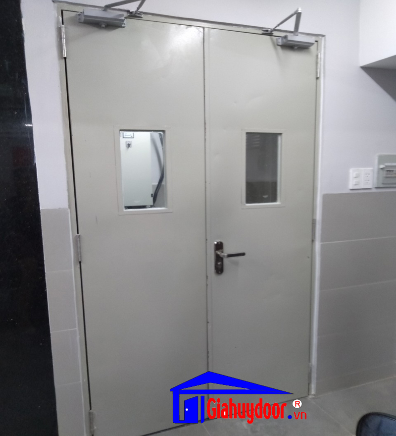 cửa thép chống cháy cua-thep-chong-chay
